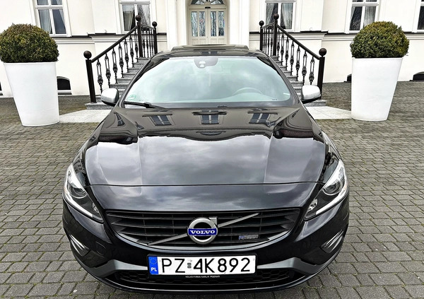 Volvo V60 cena 63900 przebieg: 178000, rok produkcji 2015 z Swarzędz małe 781